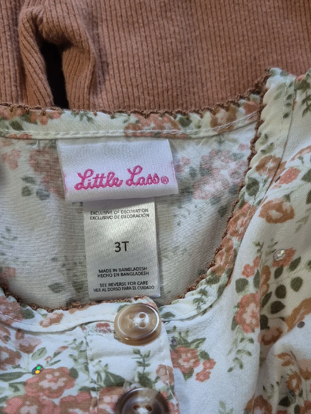 Little Lass Cream Floral Blouse with Mauve Trim, Matching Lehgings, W/ Hair Bow. - Picture 2 of 6